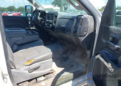 2015 Chevrolet Silverado 2500Hd Wt из США, поврежденный, VIN 1GC0CUEG4FZ540329